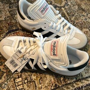 Adidas Sambas